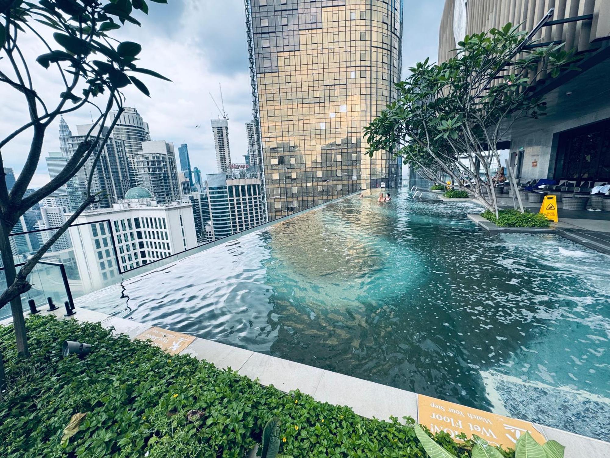 Luxury Suites At Axon Residence Kuala Lumpur Exterior foto